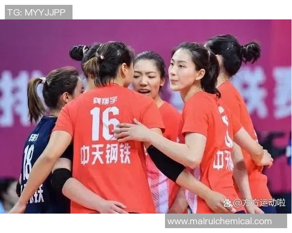 上海羽毛球队在城市联赛中的强劲表现与战术分析 上海羽毛球队在城市联赛中的强劲表现与战术分析