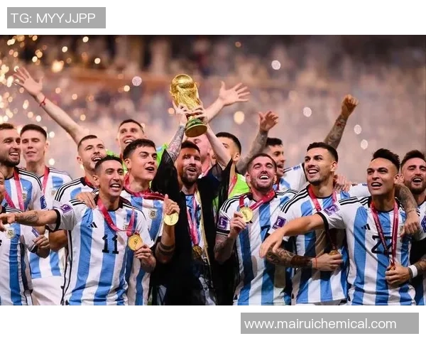 回顾04年足球明星的辉煌时刻与传奇故事 回顾04年足球明星的辉煌时刻与传奇故事