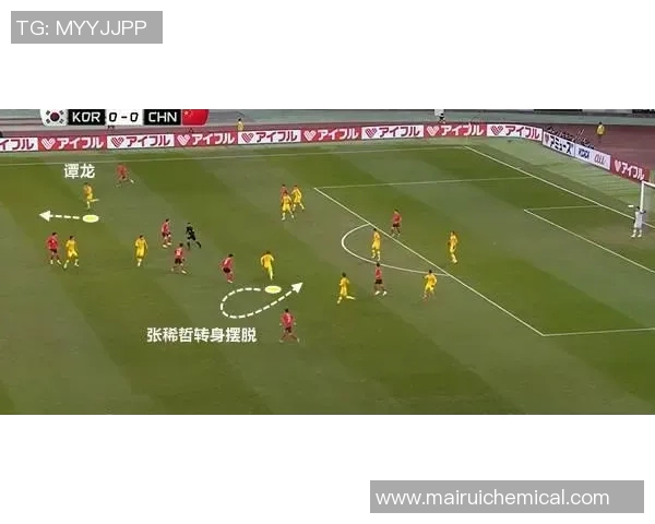 成都足球队进攻战术深度分析与实战应用探讨